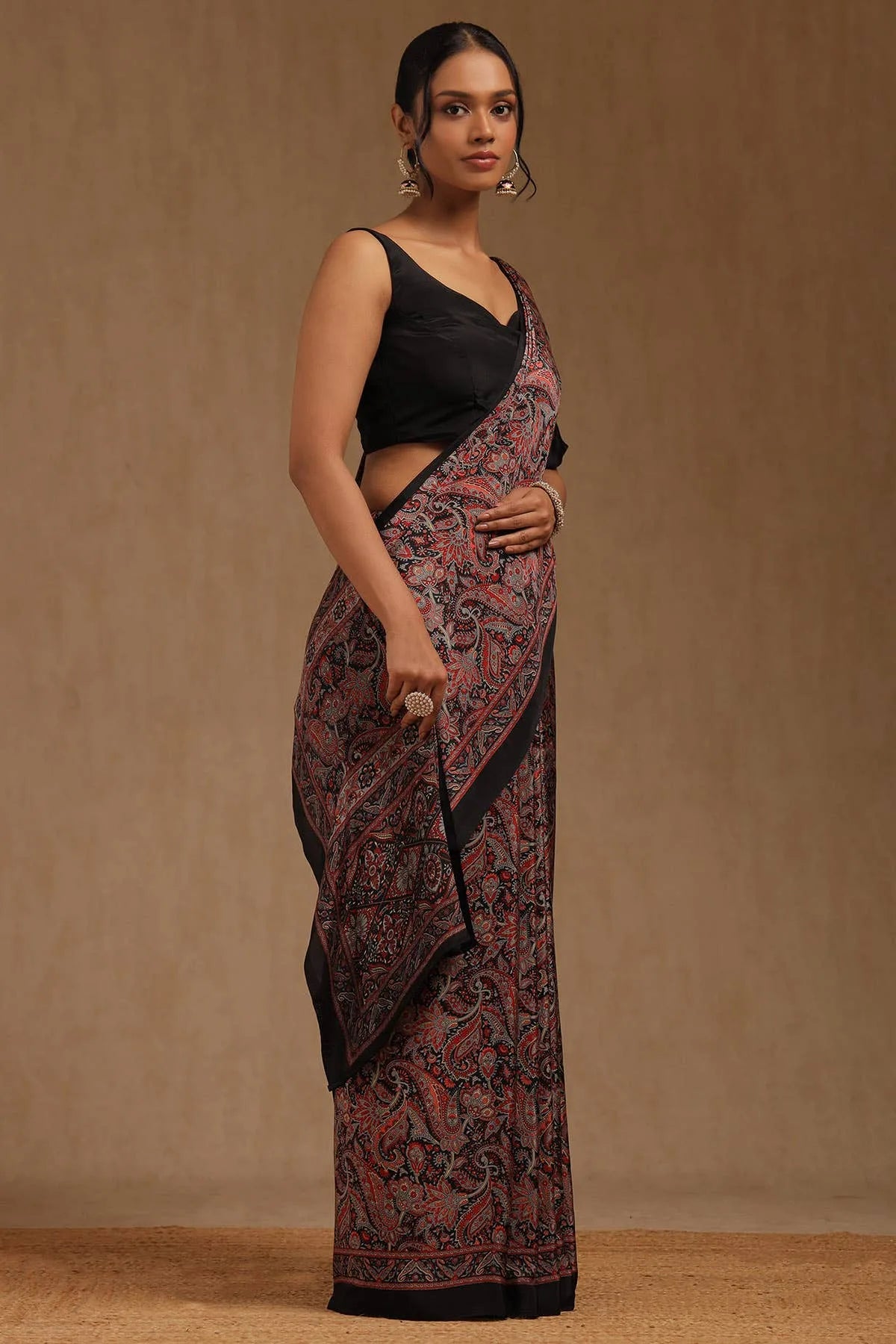 Black Crepe Paisley Print Saree — detail