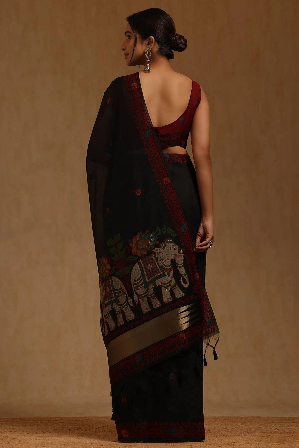 Black Chanderi Woven Design Saree — detail