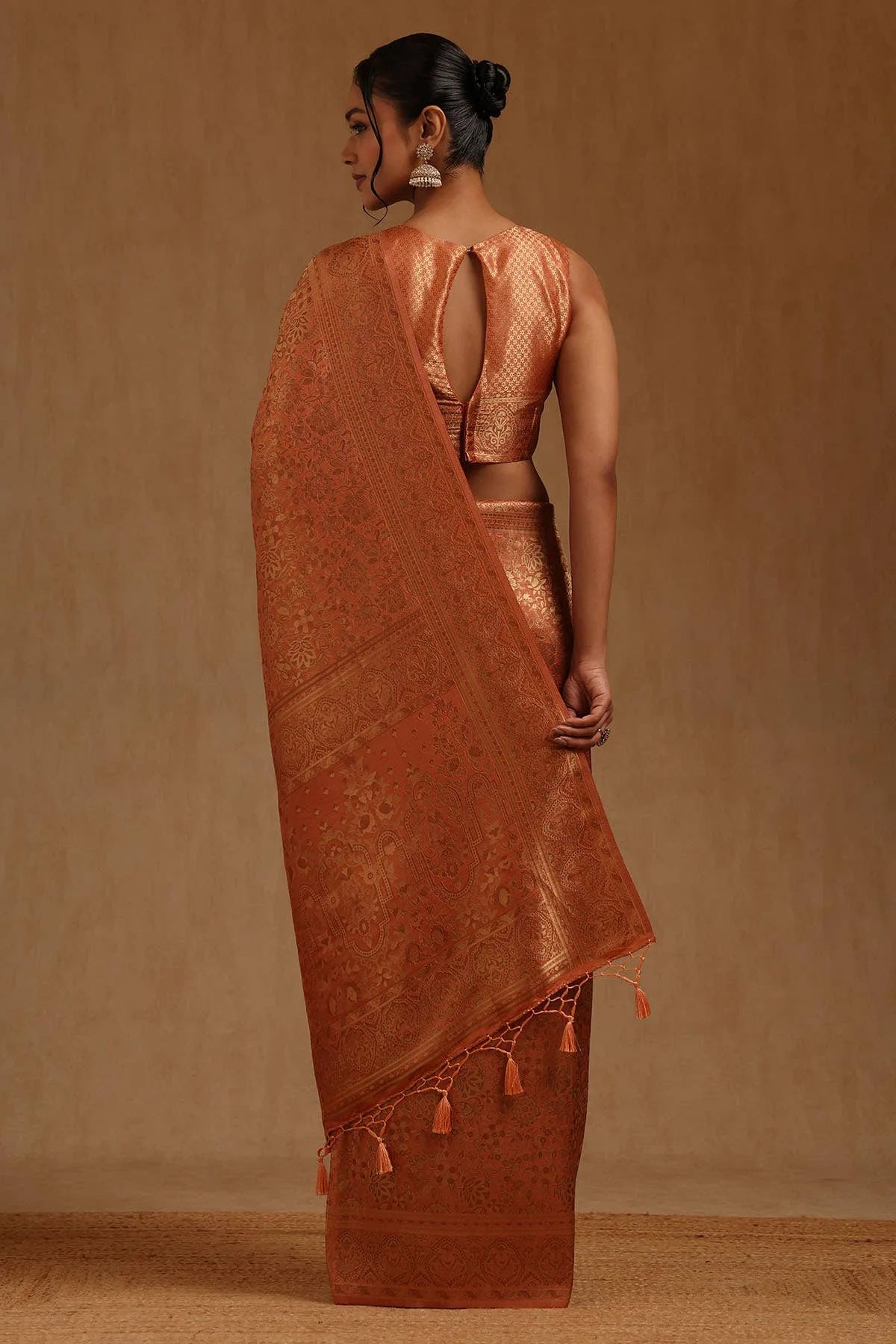 Peach Tussar Floral Zari Woven Saree — detail
