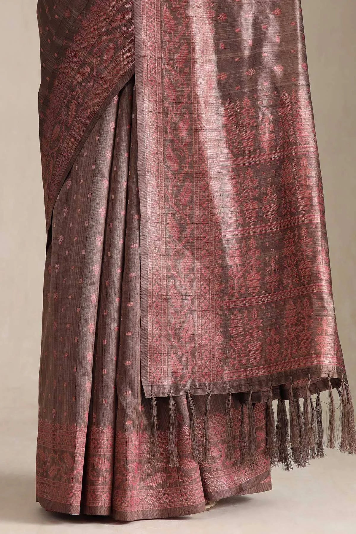 Earth Tussar Woven Design Saree — detail