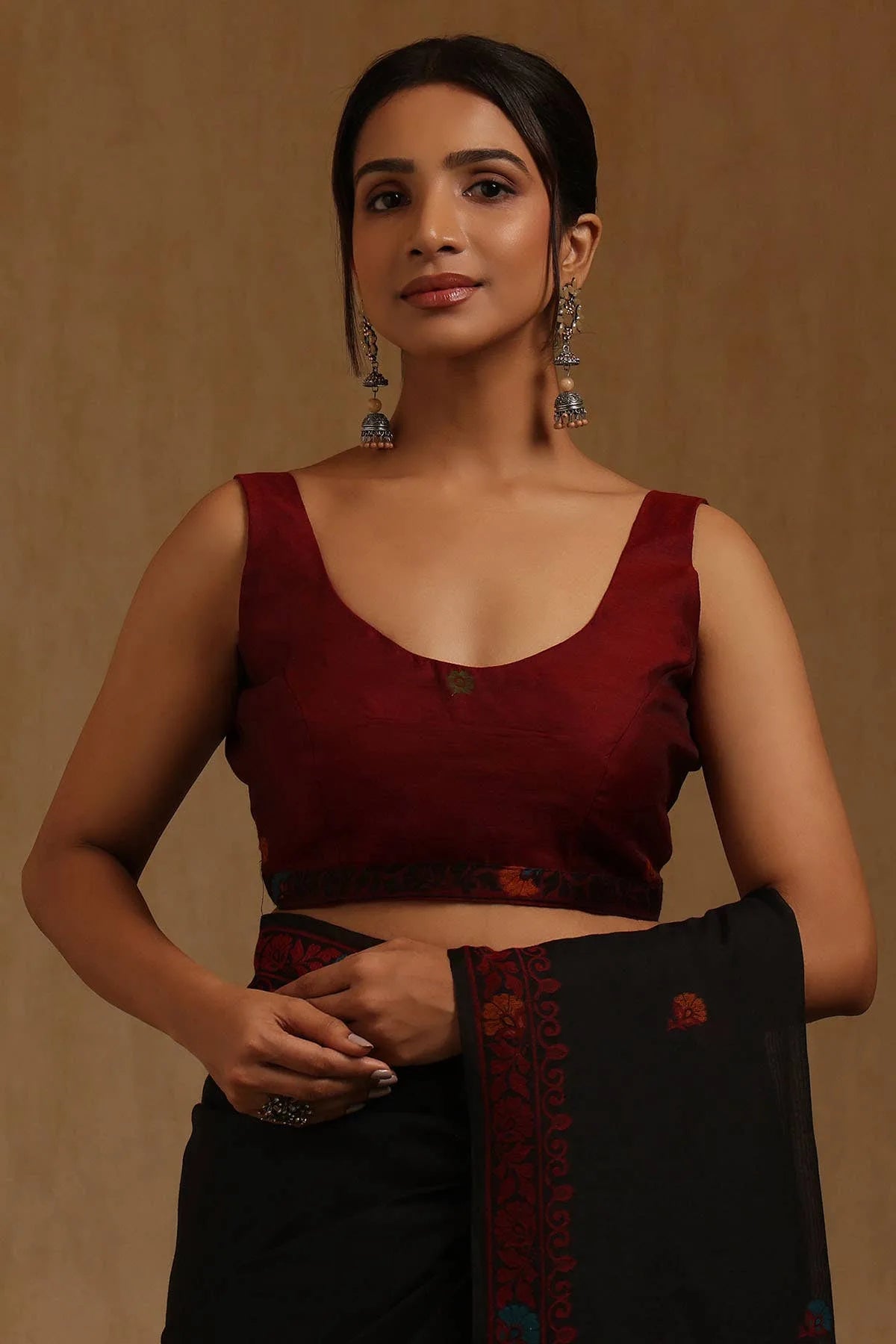 Black Chanderi Woven Design Saree — detail
